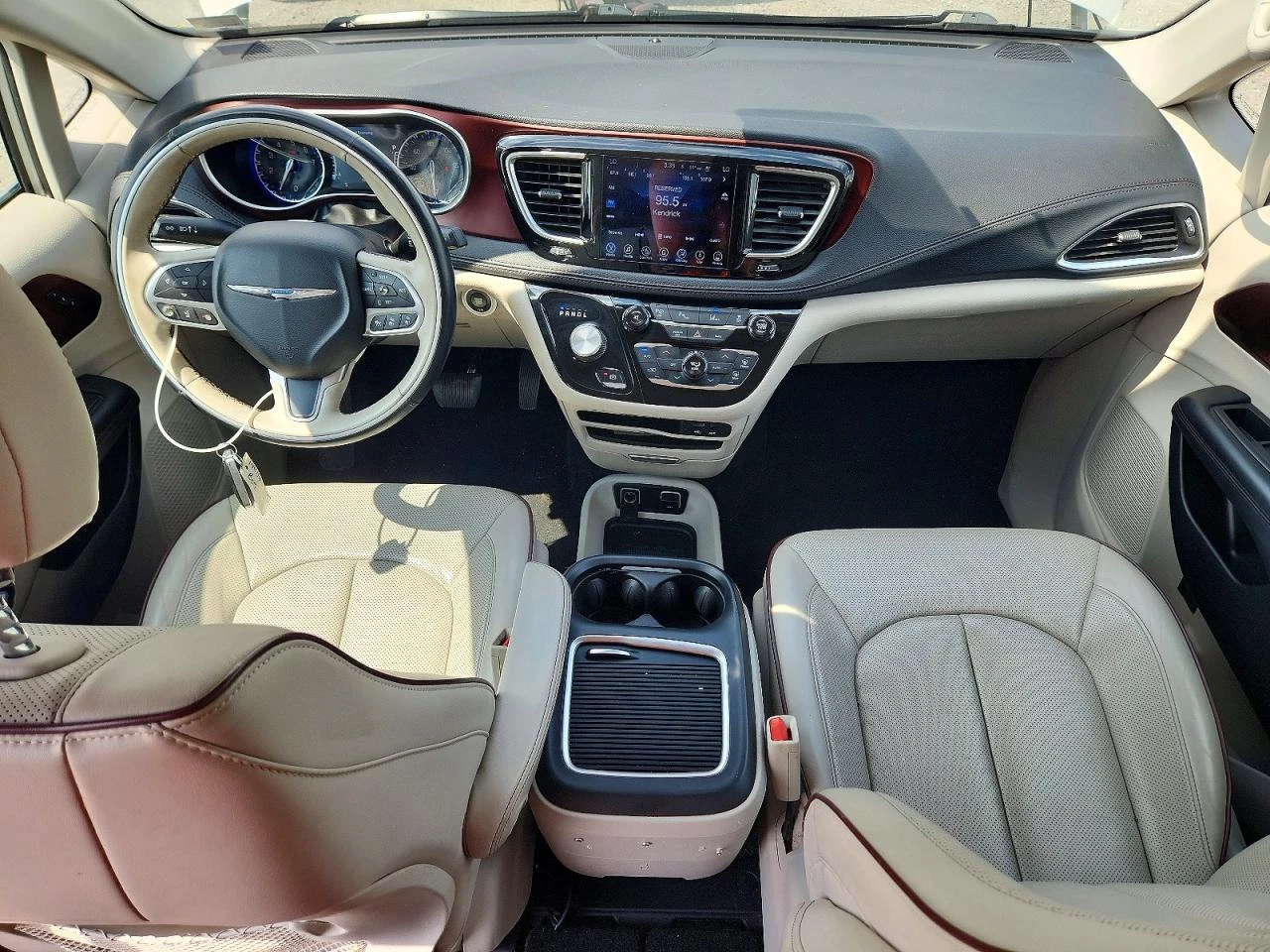 Chrysler Pacifica 3.6l Limited, снимка 8 - Автомобили и джипове - 56145380