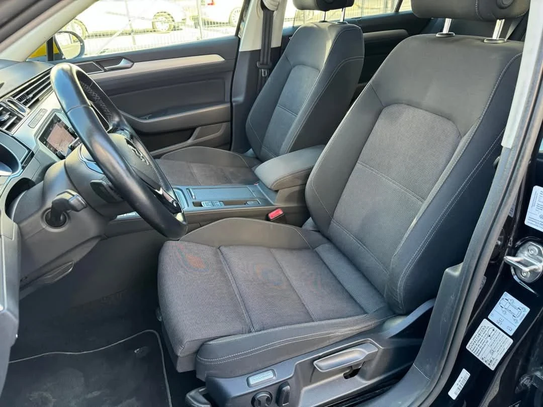 VW Passat, снимка 8 - Автомобили и джипове - 56339388