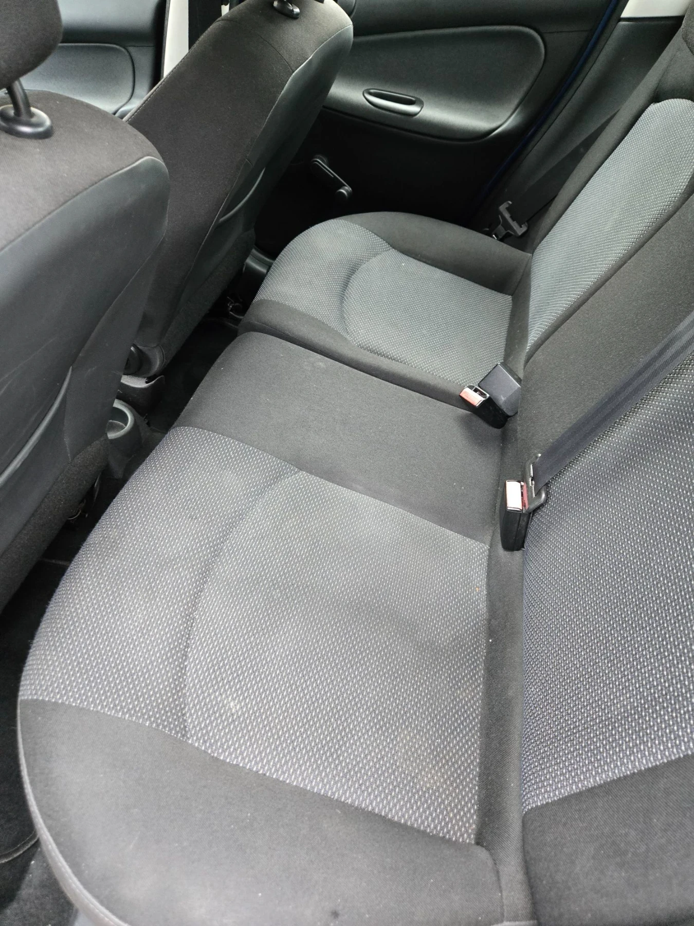 Peugeot 206 1.4HDI  206+  75�.�. 2012�. | Mobile.bg � ����������� 10