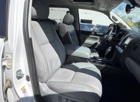 Toyota Sequoia SR5 * КОЖА * 2018 FACELIFT * 4WD * CARFAX * , снимка 10