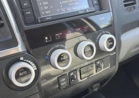 Toyota Sequoia SR5 * КОЖА * 2018 FACELIFT * 4WD * CARFAX * , снимка 8