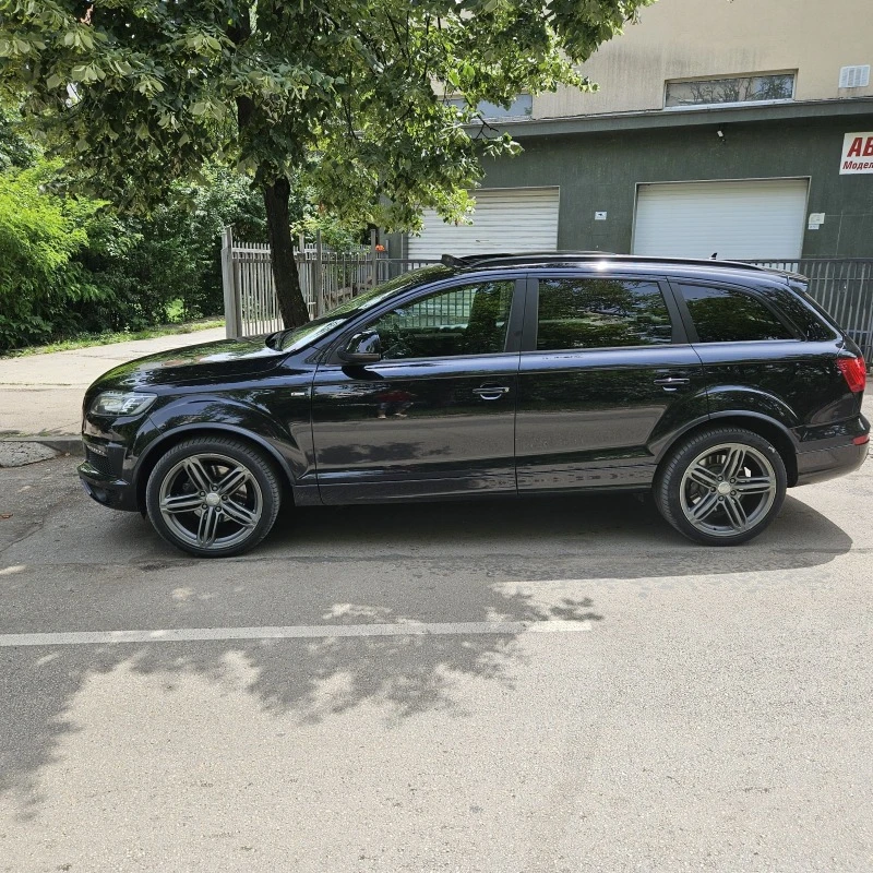 Audi Q7, снимка 3 - Автомобили и джипове - 46127030