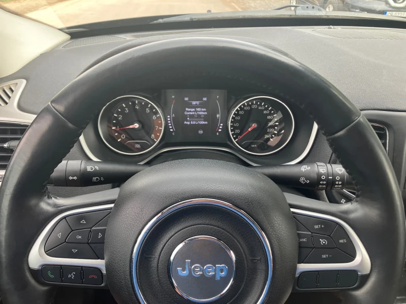 Jeep Compass 2.4 sport  AWD, снимка 14 - Автомобили и джипове - 47378872