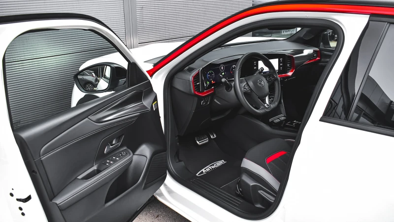 Opel Mokka -e GS Line 50 kWh, снимка 8 - Автомобили и джипове - 52738823