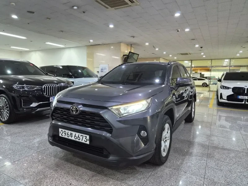 Toyota Rav4 5Th Generation 2.5 2Wd