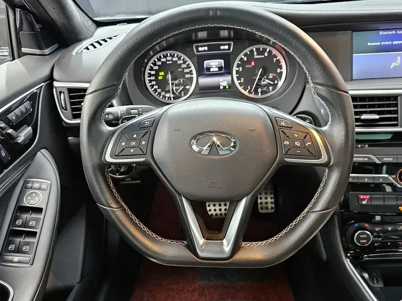 Infiniti Q30 2.0 EXCLUSIVE| �������| 360 ������| �������� | Mobile.bg � ����������� 10