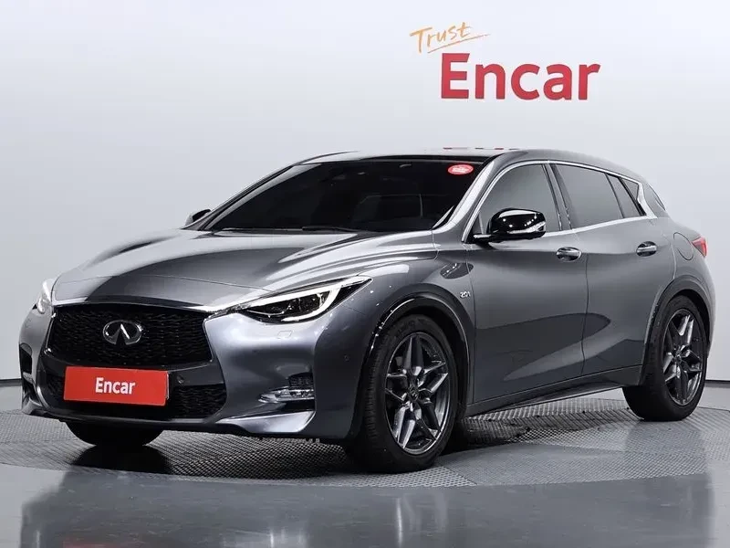 Infiniti Q30 2.0 EXCLUSIVE| ПОДГРЕВ| 360 КАМЕРА| ПАНОРАМА