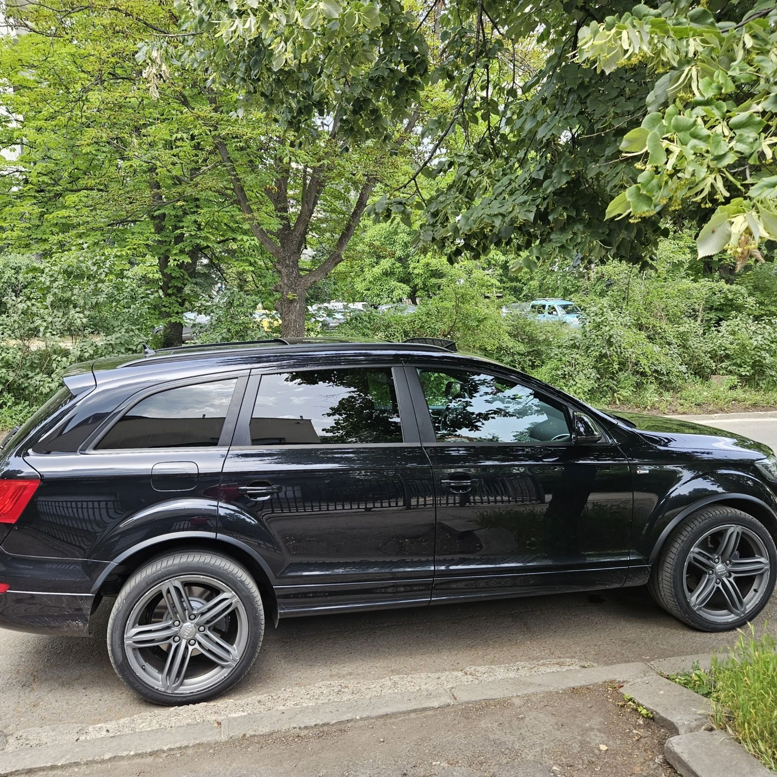 Audi Q7  - изображение 8