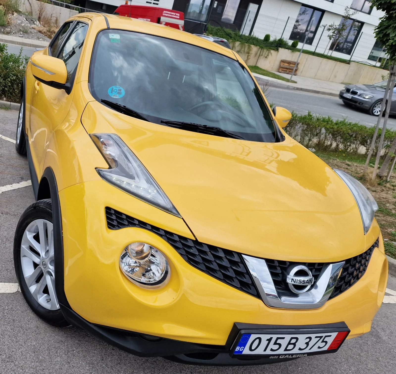 Nissan Juke 1.6i Автоматик * Facelift* Kamera* Navi* TOP!!! - изображение 9