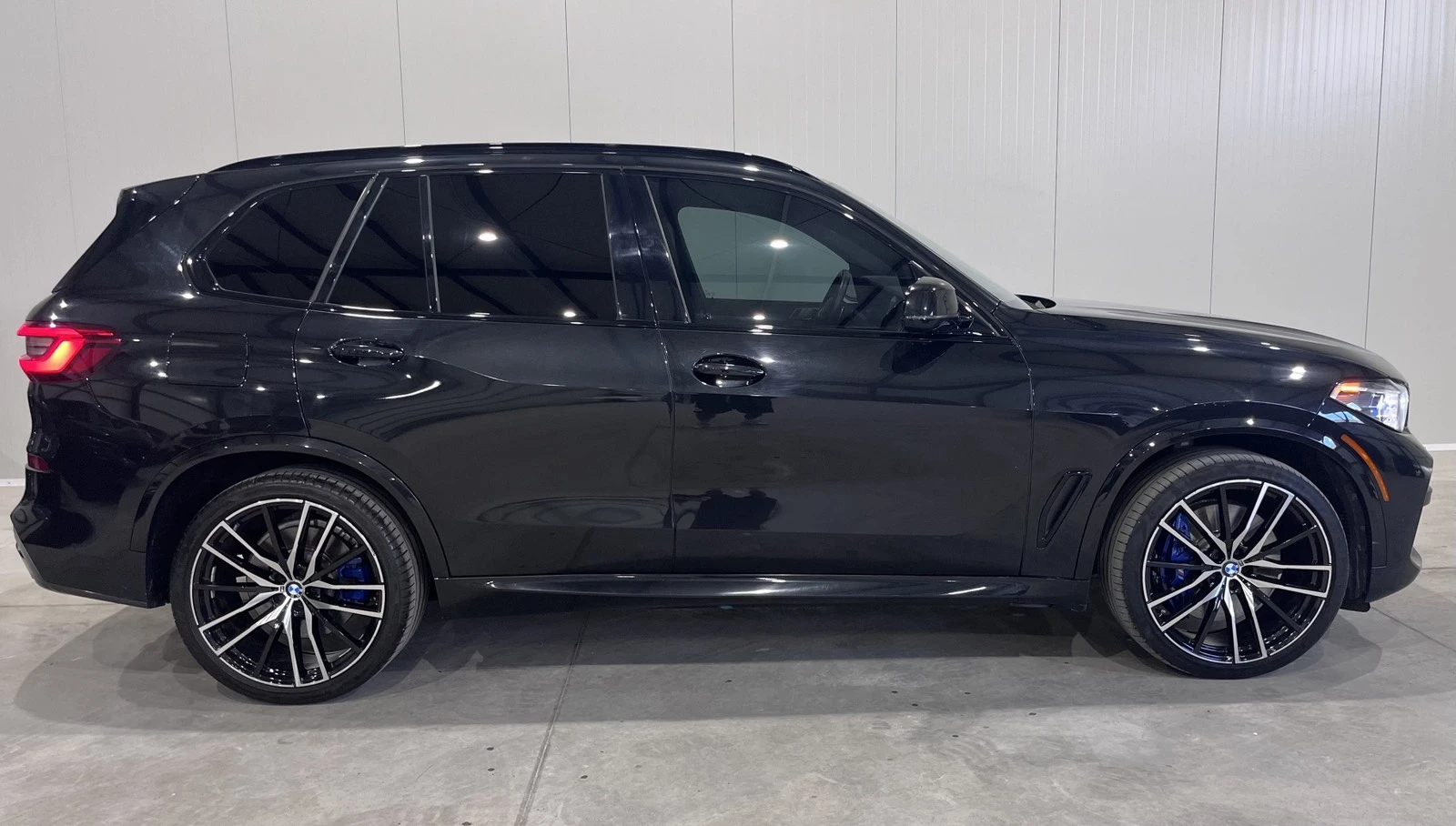 BMW X5 40i M Sport Shadow Line - изображение 6