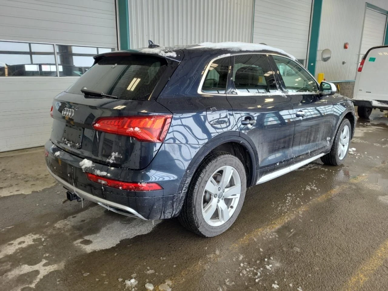 Audi Q5 Prestige* Keyless* LED* Подгрев* Пано, снимка 3 - Автомобили и джипове - 53948144