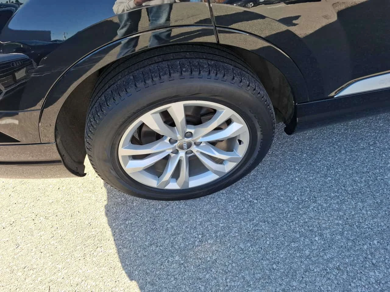 Audi Q7 * Progressiv * 360 * 2 КЛЮЧА * ОБДУХВАНЕ * ПОДГРЕВ, снимка 7 - Автомобили и джипове - 54092565