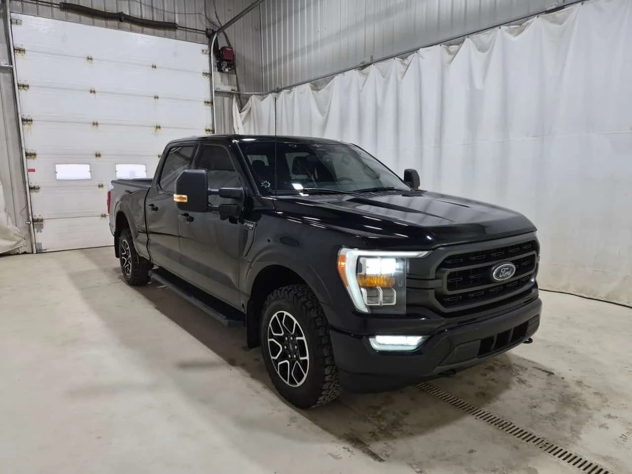 Ford F150 ПАНОРАМА| 360 КАМЕРИ| CARFAX| , снимка 2 - Автомобили и джипове - 54627382