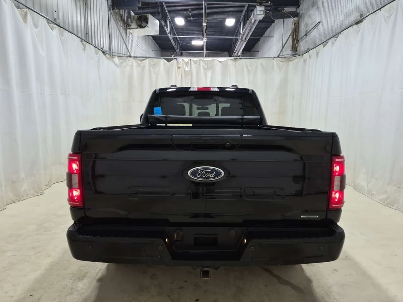 Ford F150 ПАНОРАМА| 360 КАМЕРИ| CARFAX| , снимка 17 - Автомобили и джипове - 54627382