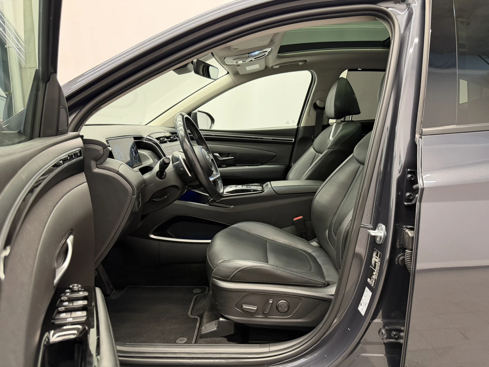 Hyundai Tucson SPECIAL AWD, снимка 15 - Автомобили и джипове - 54750868