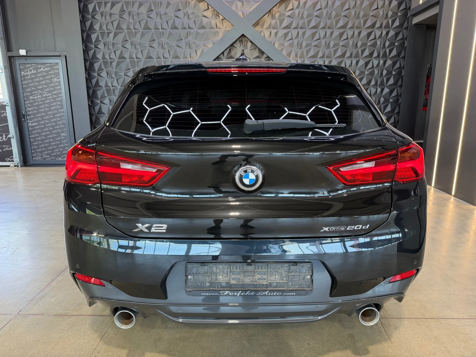 BMW X2 20d xDrive * M PACKET * , снимка 4 - Автомобили и джипове - 54972807