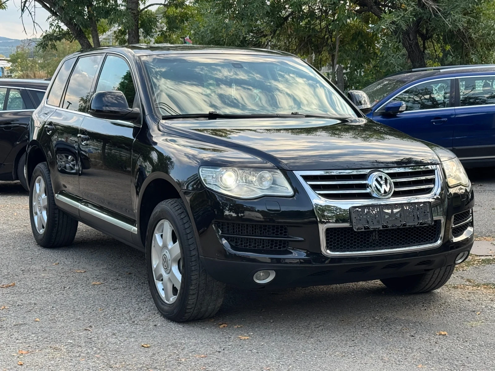 VW Touareg Нов Джип! 3.0TDI !!, снимка 2 - Автомобили и джипове - 55932306