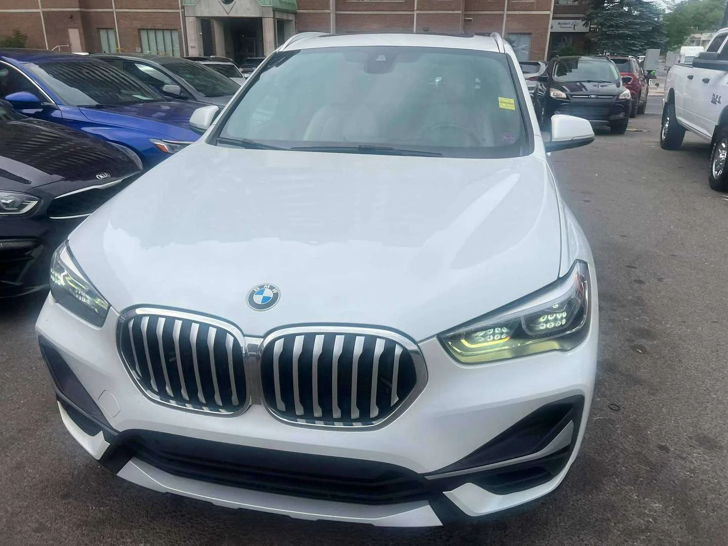 BMW X1, снимка 15 - Автомобили и джипове - 56020572