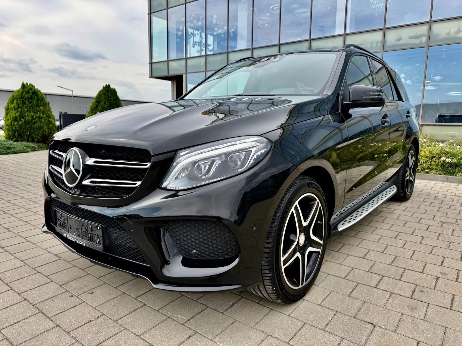 Mercedes-Benz GLE 350 AMG-МАСАЖ-HEAD UP--ВАКУМ-DISTRONIK-BLIND-SPOT-9G