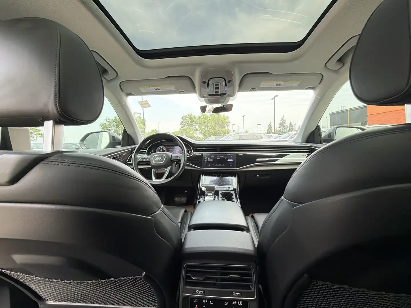 Audi Q8 3.0T Technik quattro 8sp Tiptronic Alloy Wheels L, снимка 13 - Автомобили и джипове - 56221141