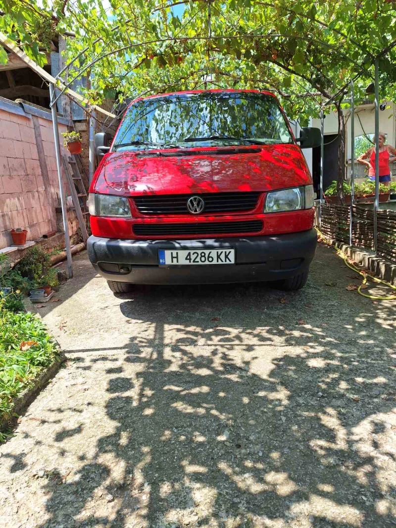 VW T4 2.5 TDI, снимка 1 - Бусове и автобуси - 49610573