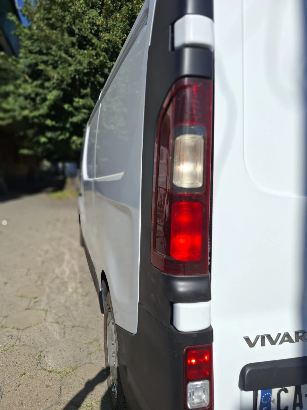 Opel Vivaro  - изображение 5