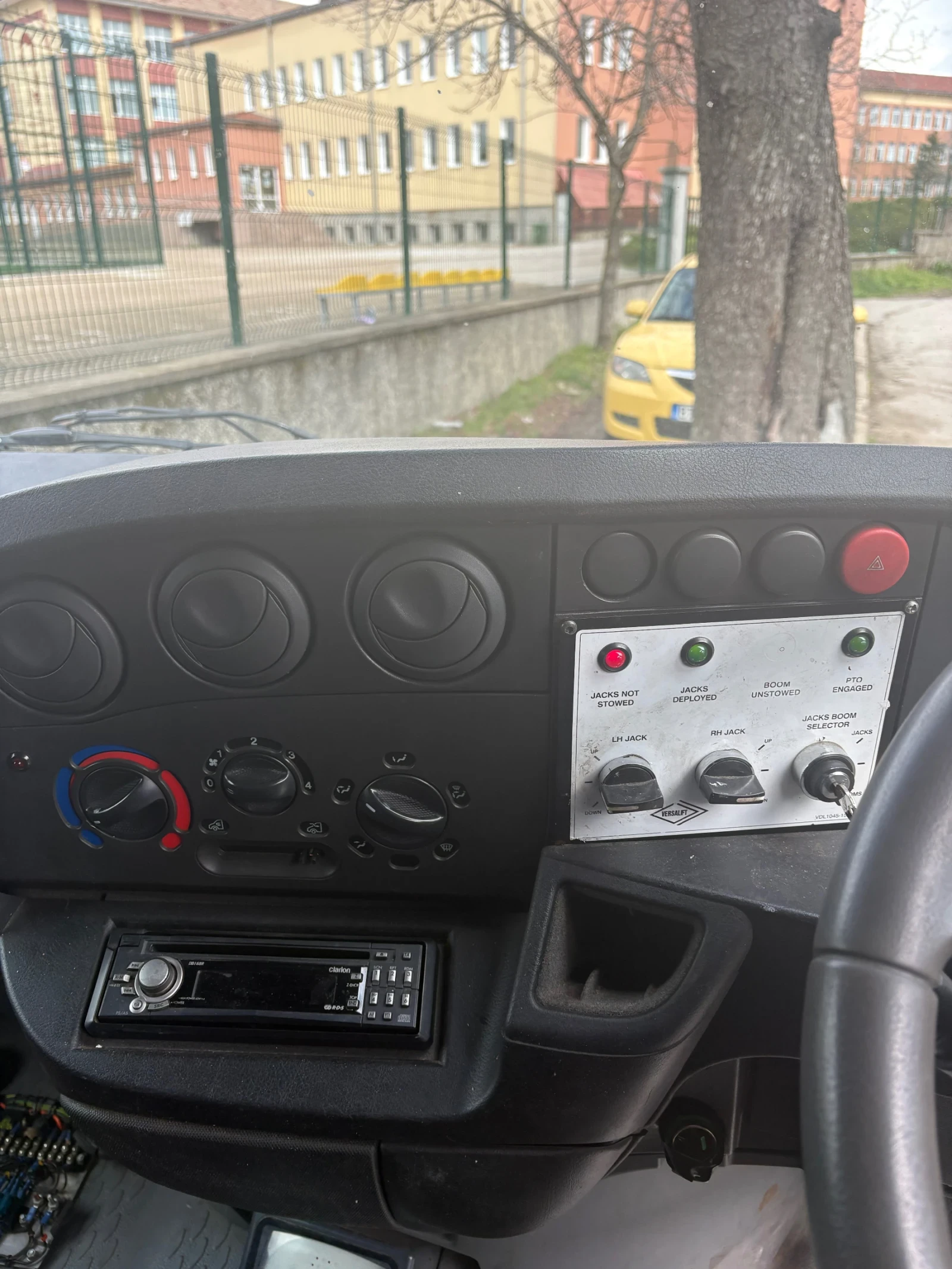 Автовишка Iveco Daily, снимка 4 - Индустриална техника - 54080391