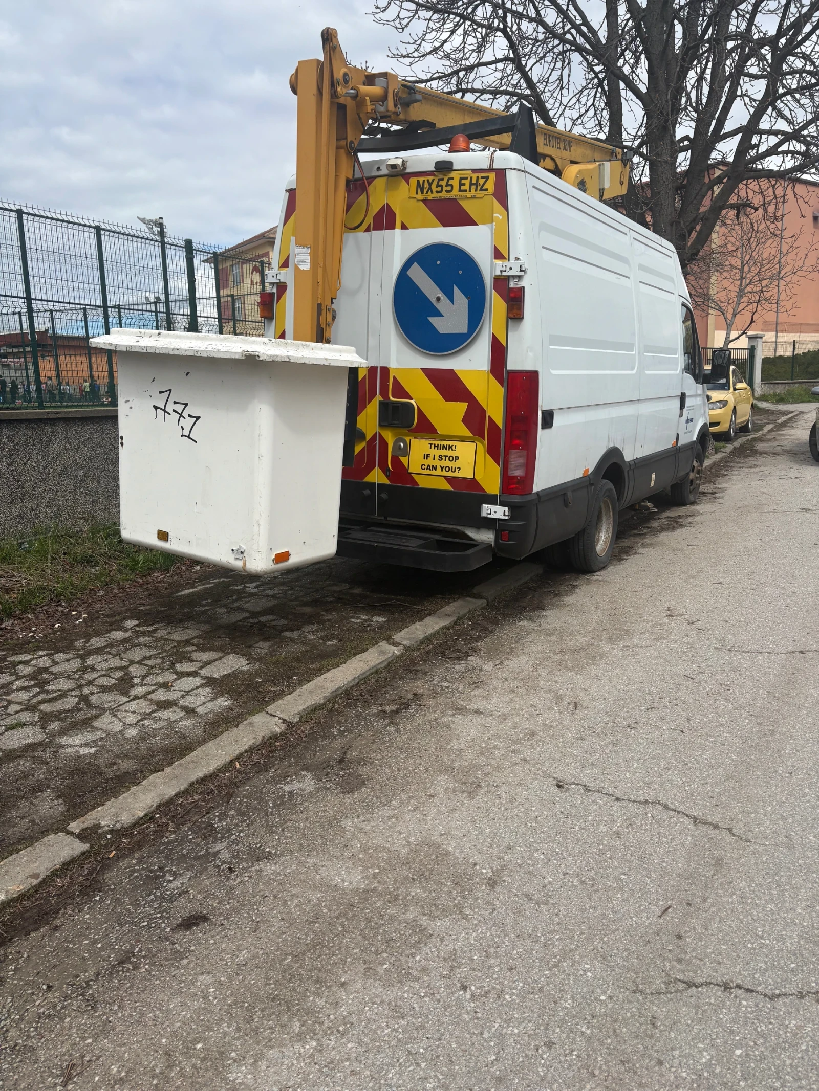 Автовишка Iveco Daily, снимка 2 - Индустриална техника - 54080391