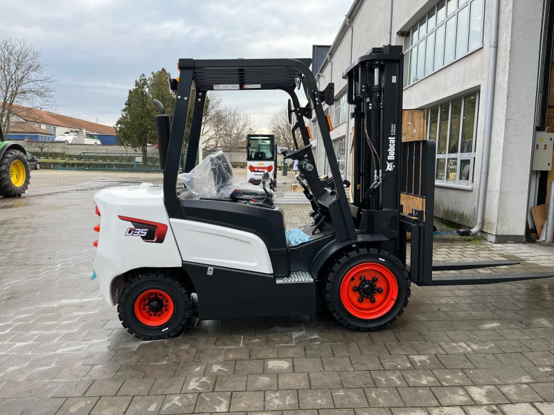 Мотокар Bobcat D35NXP, снимка 7 - Индустриална техника - 53173809