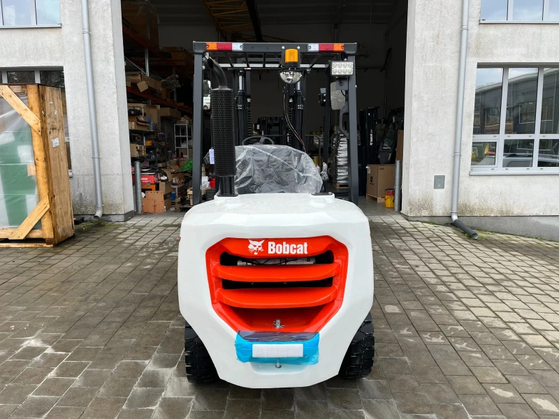 Мотокар Bobcat D35NXP, снимка 6 - Индустриална техника - 53173809