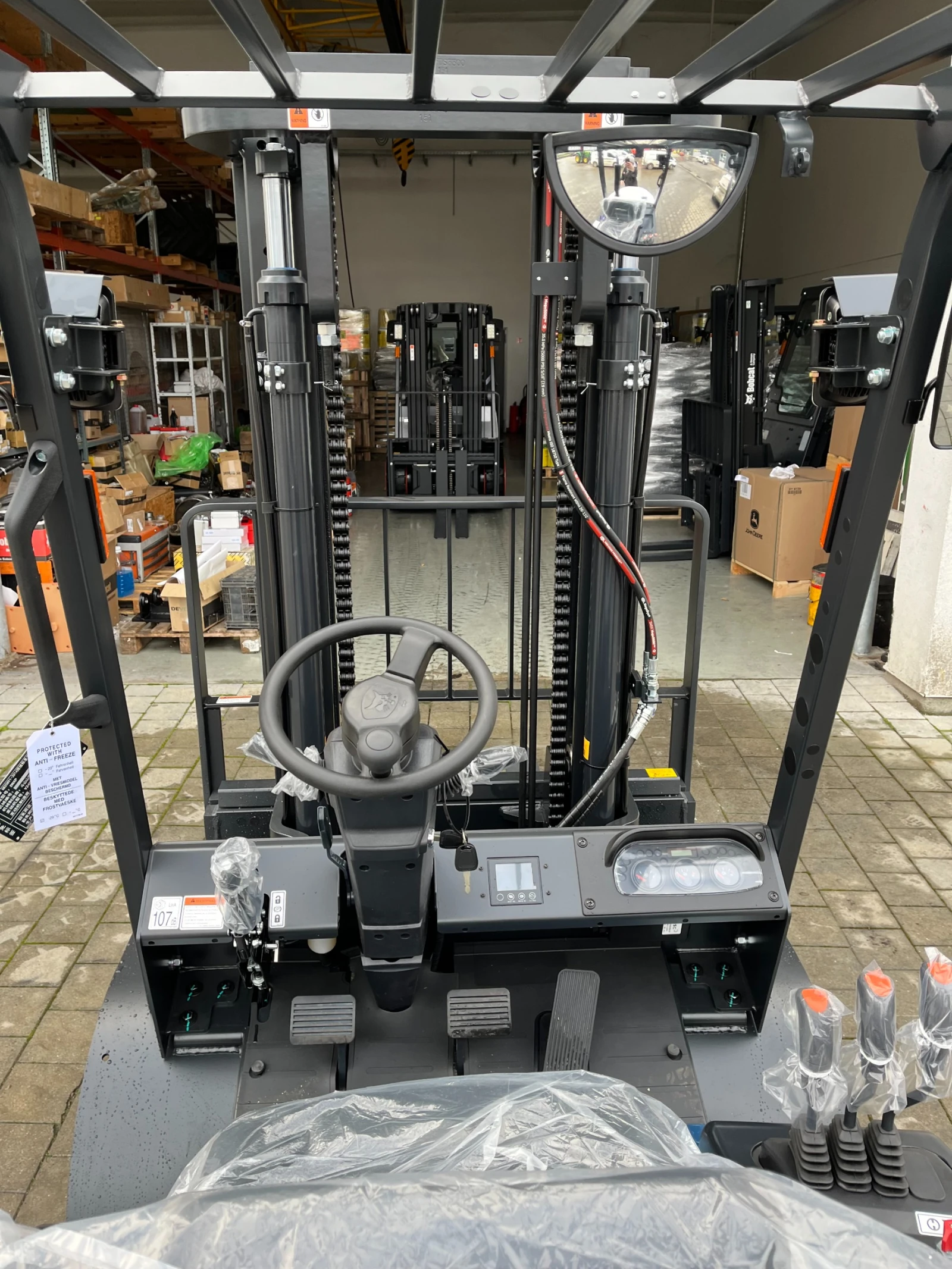 ������� Bobcat D35NXP | Mobile.bg � ����������� 10
