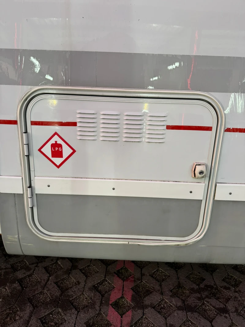 Кемпер Autostar Fiat Ducato 1.9TD 127 000km AUTOSTAR, снимка 9 - Каравани и кемпери - 52717056