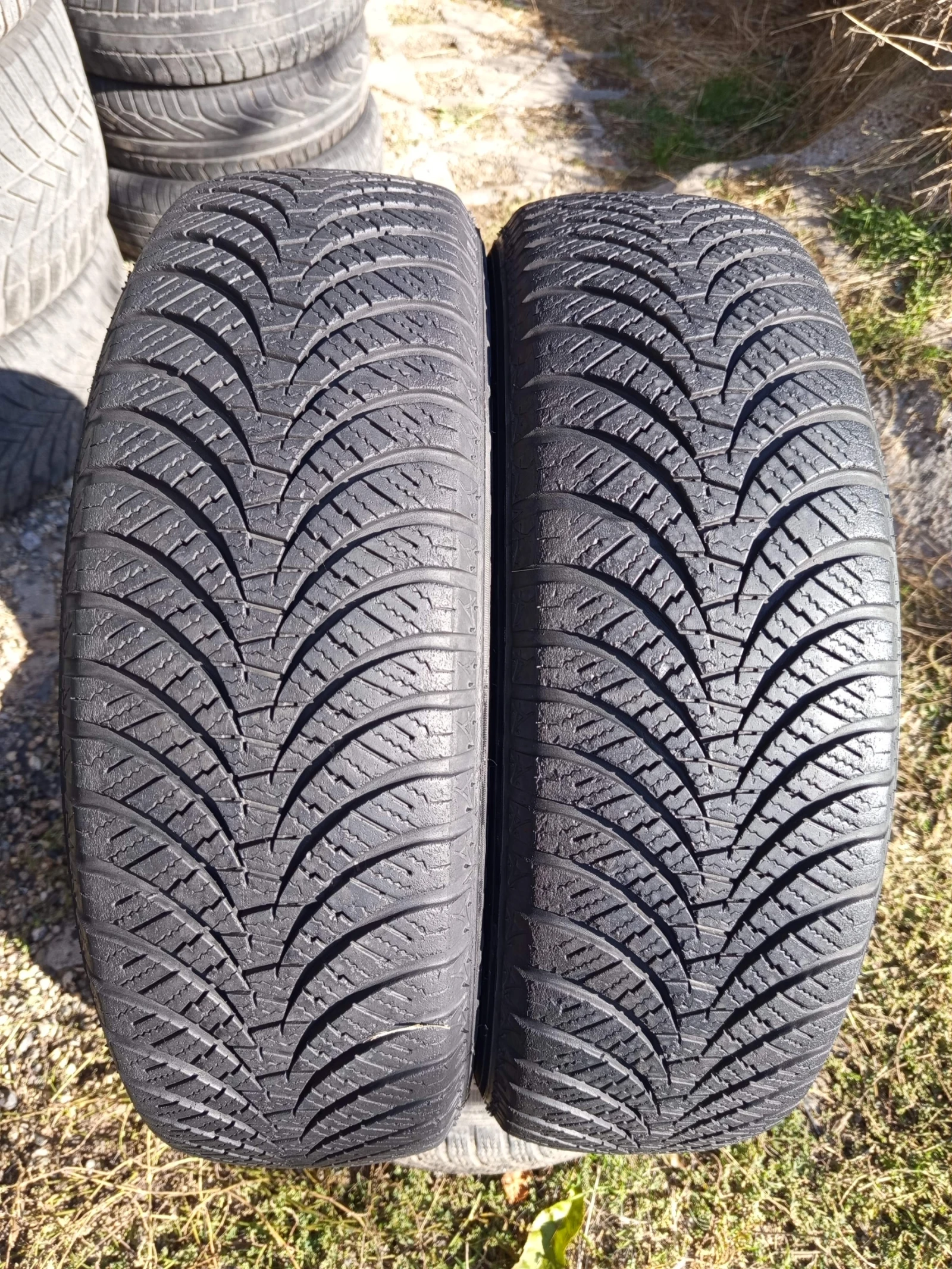 Гуми Зимни 175/65R15