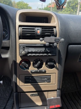 Opel Astra Bertone, снимка 13