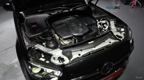 Mercedes-Benz E 220 d/4MATIC/AMG-LINE/SUNROOF/HEAD-UP, снимка 17