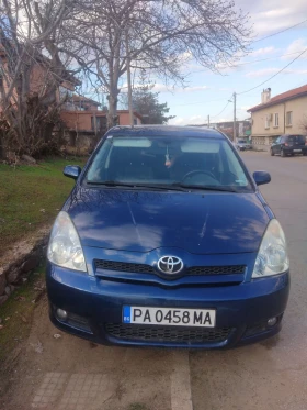 Toyota Corolla verso 2.2 D4D 136к.с., снимка 2