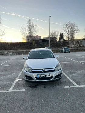 Opel Astra С навигация и камера, снимка 2