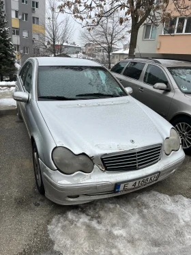 Mercedes-Benz C 220 W203, снимка 2