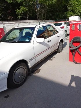 Mercedes-Benz C 180 | Mobile.bg    12