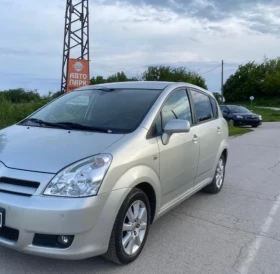 Обява за продажба на Toyota Corolla verso ~10 500 лв. - изображение 1