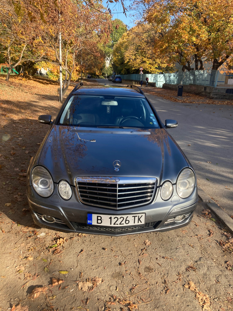 Mercedes-Benz E 320, снимка 1 - Автомобили и джипове - 46199506