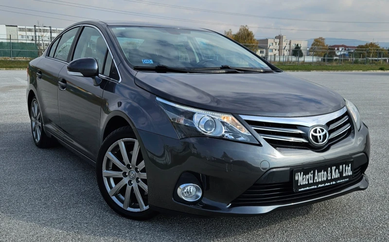 Toyota Avensis 2.2 D4D, снимка 4 - Автомобили и джипове - 47778800