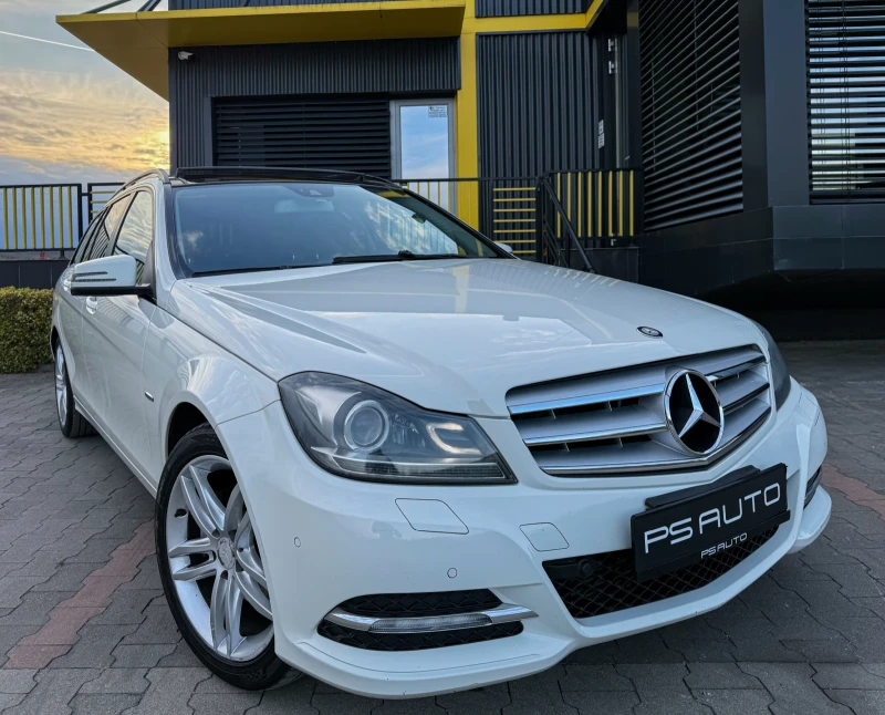 Mercedes-Benz C 220 LED / Панорама / Автомат, снимка 3 - Автомобили и джипове - 47824971