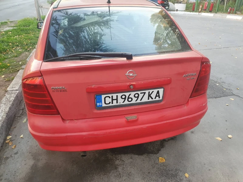 Opel Astra, снимка 1 - Автомобили и джипове - 47930856