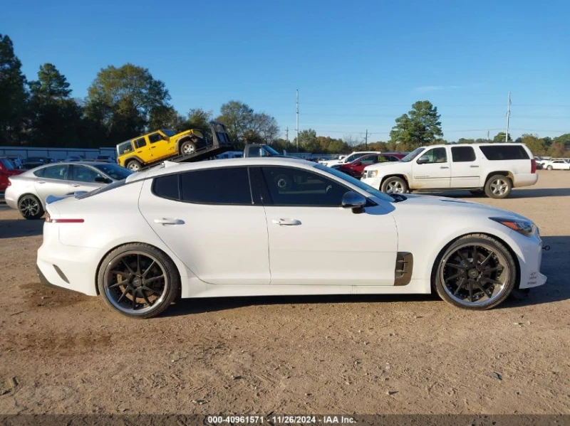 Kia Stinger GT-LINE, снимка 12 - Автомобили и джипове - 48569724