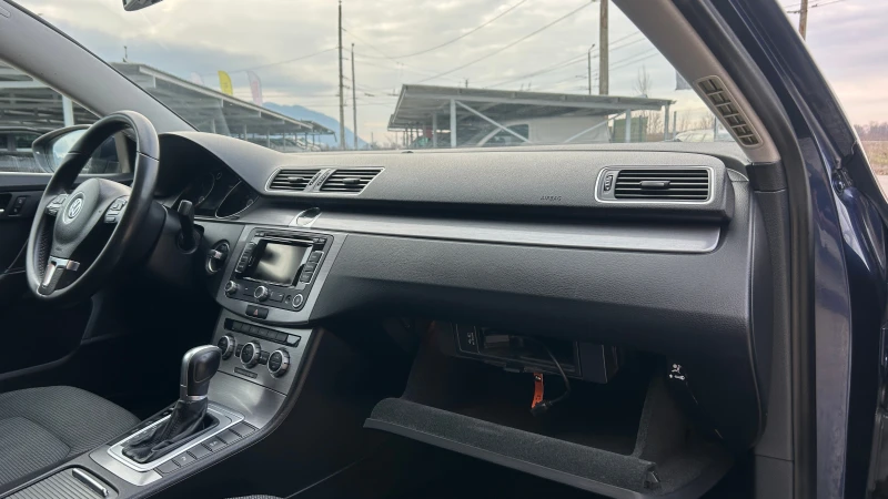 VW Passat 2.0TDI-140к.с.-NAVI-EURO 5B-ВНОС ИТАЛИЯ, снимка 16 - Автомобили и джипове - 48666538