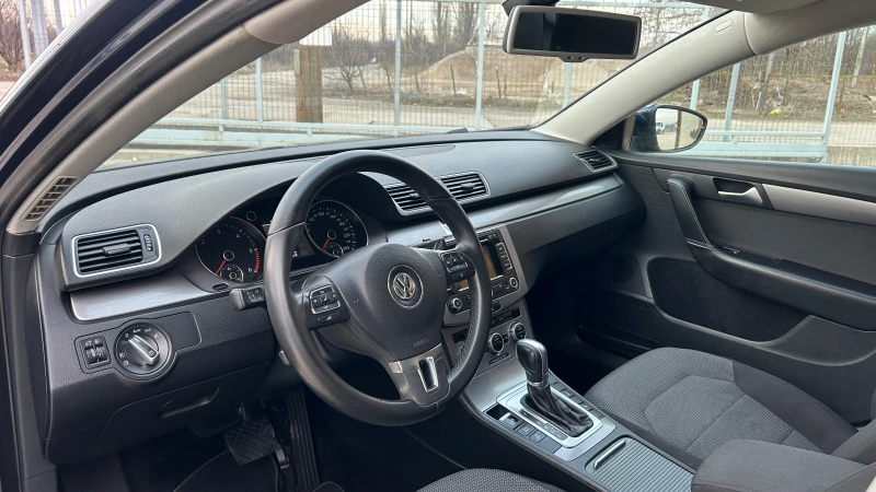 VW Passat 2.0TDI-140к.с.-NAVI-EURO 5B-ВНОС ИТАЛИЯ, снимка 13 - Автомобили и джипове - 48666538