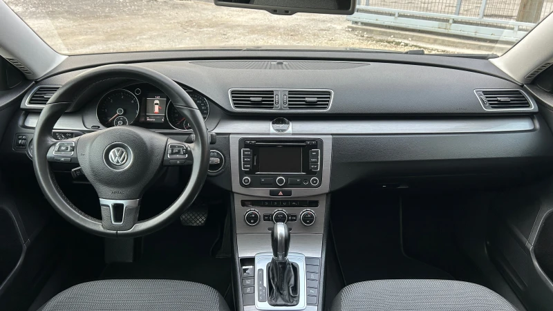 VW Passat 2.0TDI-140к.с.-NAVI-EURO 5B-ВНОС ИТАЛИЯ, снимка 12 - Автомобили и джипове - 48666538