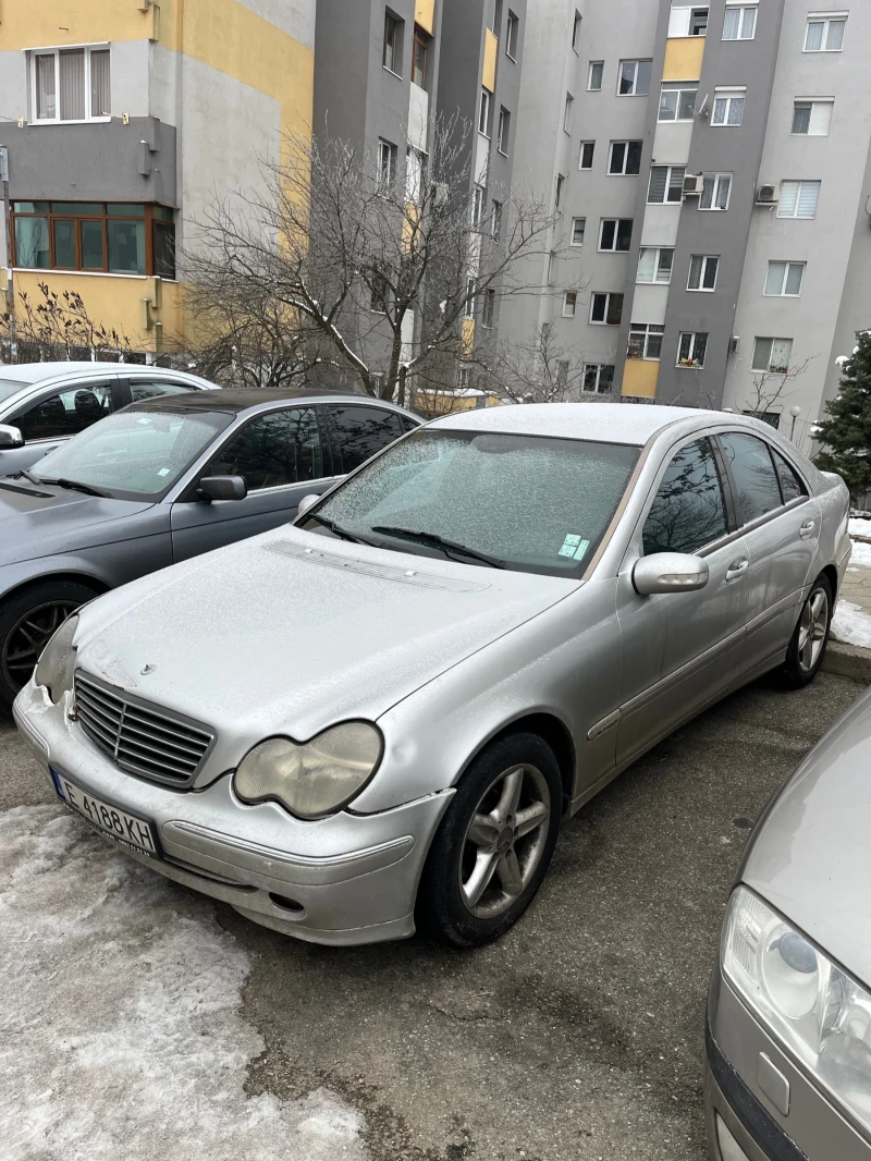 Mercedes-Benz C 220 W203, снимка 1 - Автомобили и джипове - 48745425