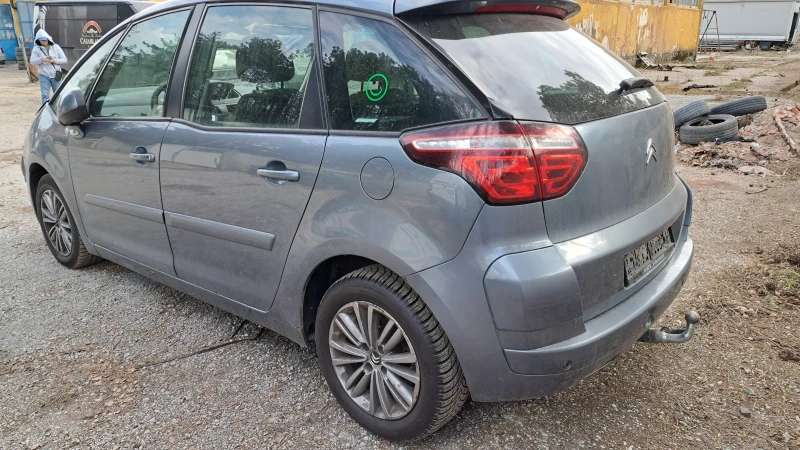 Citroen C4 Picasso 1, 6 hdi, снимка 2 - Автомобили и джипове - 48826431